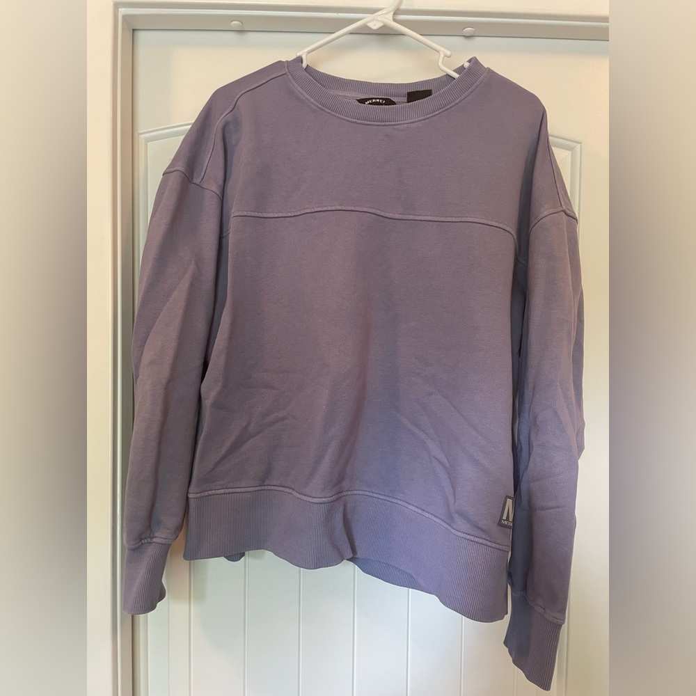 Merrell crewneck sweatshirt. Size L
